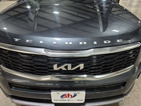 Used 2022 Kia Telluride EX w/ Towing Package FWD image 31