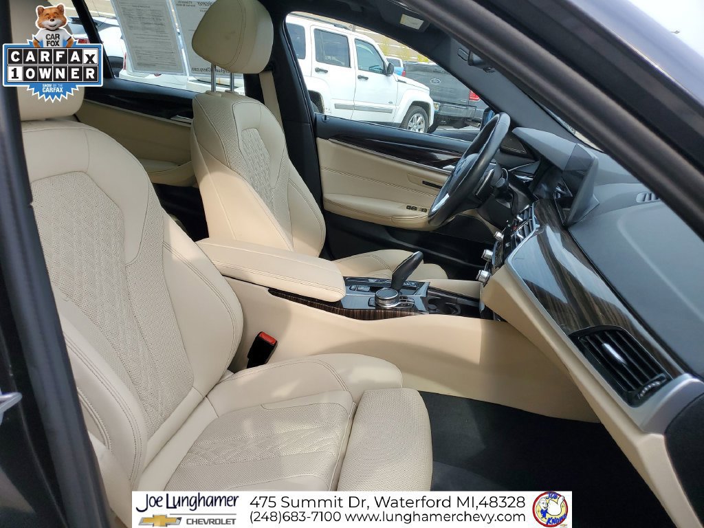 Used 2023 BMW 530e xDrive w/ Premium Package AWD/4WD image 30
