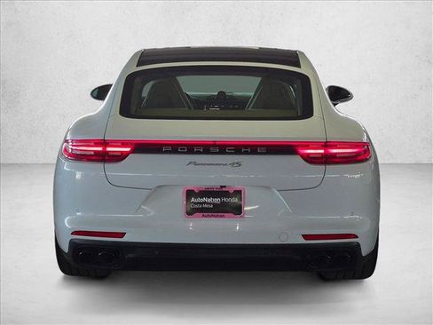 Used 2018 Porsche Panamera 4S AWD/4WD image 7