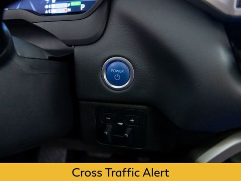 Used 2024 Toyota Sequoia Limited image 28