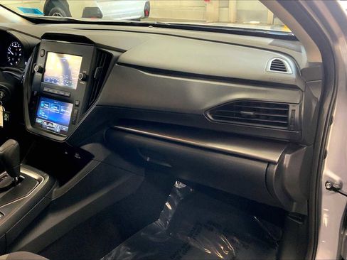 Certified 2024 Subaru Impreza 2.0i image 17