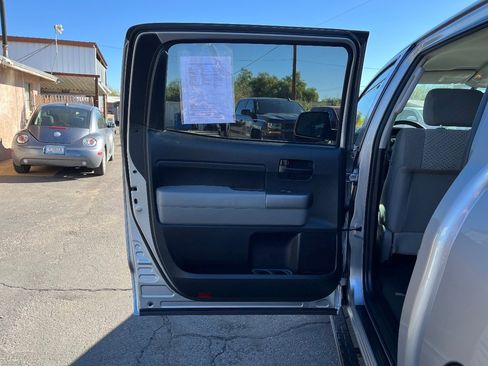 Used 2012 Toyota Tundra 2WD CrewMax image 27