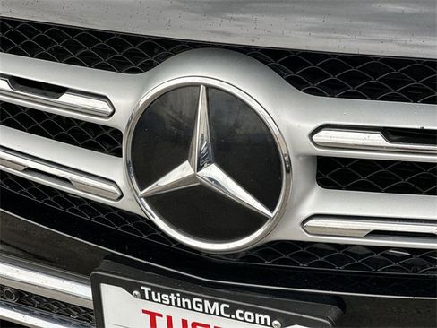 Used 2022 Mercedes-Benz GLC 300 4MATIC image 29