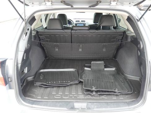 Used 2018 Subaru Outback 2.5i Limited AWD/4WD image 27
