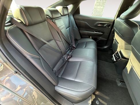 Used 2025 Toyota Crown Platinum image 12