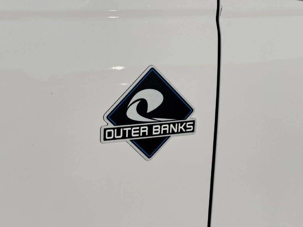 Used 2024 Ford Bronco Outer Banks AWD/4WD image 27