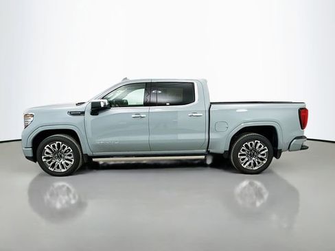 Used 2025 GMC Sierra 1500 Denali Ultimate image 4