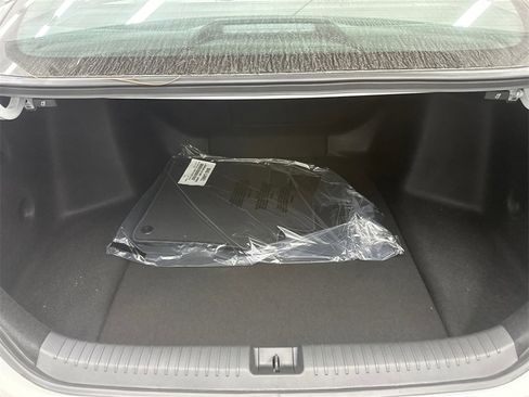 New 2025 Honda Accord SE image 19