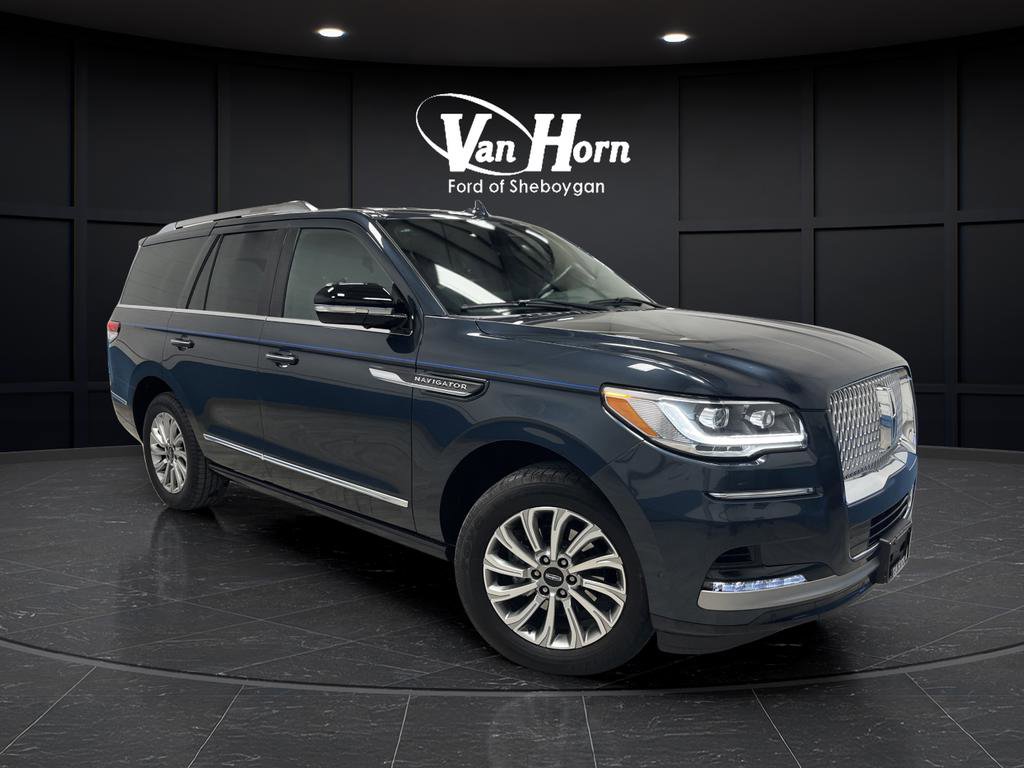 Used 2024 Lincoln Navigator Premiere AWD/4WD image 1