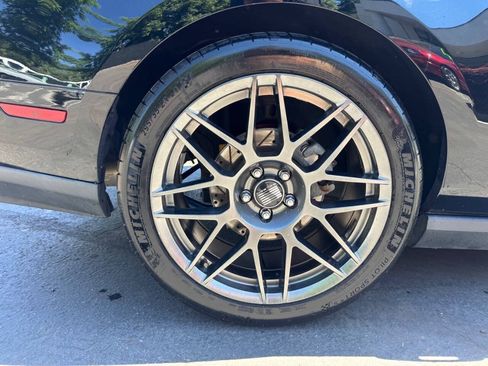 Used 2010 Ford Mustang GT Premium RWD image 16