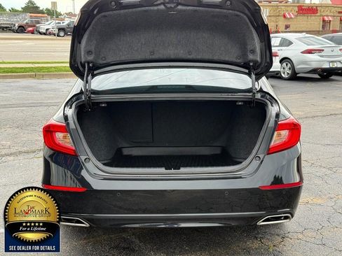 Used 2018 Honda Accord Touring image 20