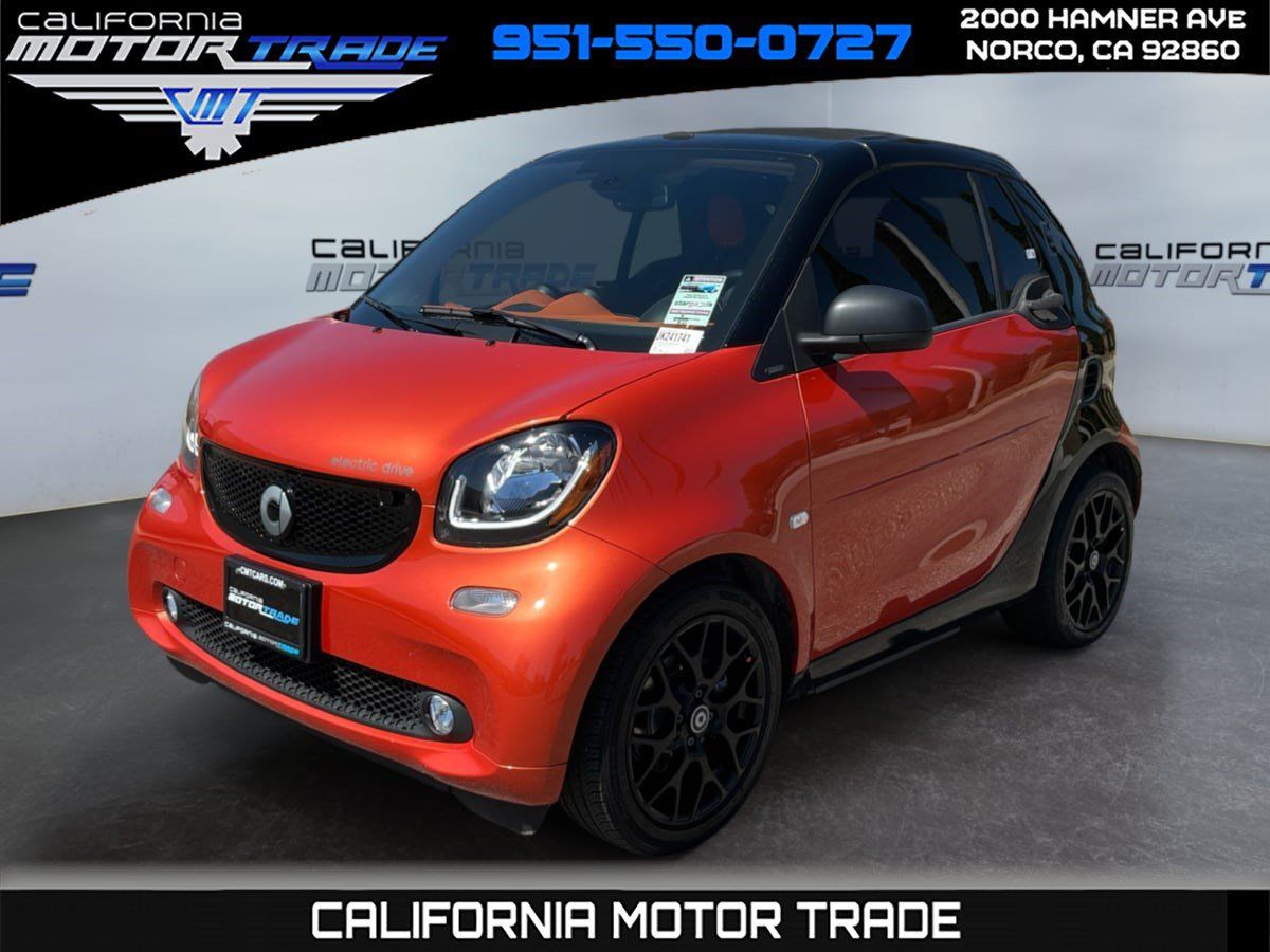 Used 2018 smart fortwo electric drive w/ Sport Package RWD image 1