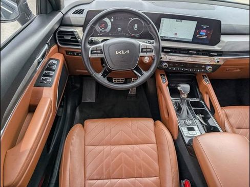 Certified 2024 Kia Telluride SX Prestige X-Line AWD/4WD image 8