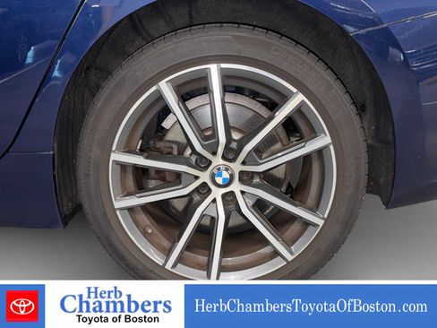 Used 2020 BMW 330i xDrive Sedan w/ Convenience Package AWD/4WD image 19