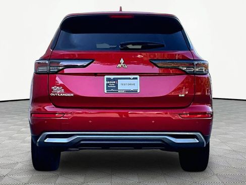 Used 2025 Mitsubishi Outlander SE FWD image 5