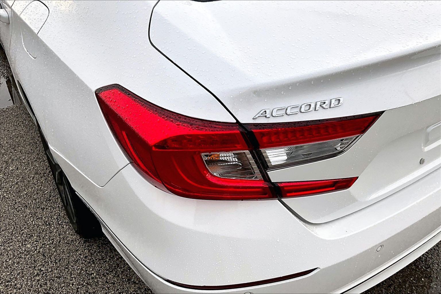 Used 2021 Honda Accord EX-L image 28