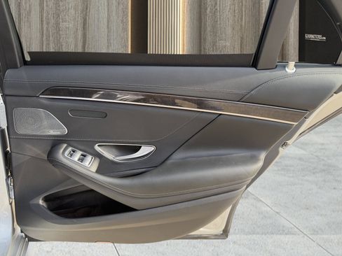 Used 2016 Mercedes-Benz S 550 Sedan image 49