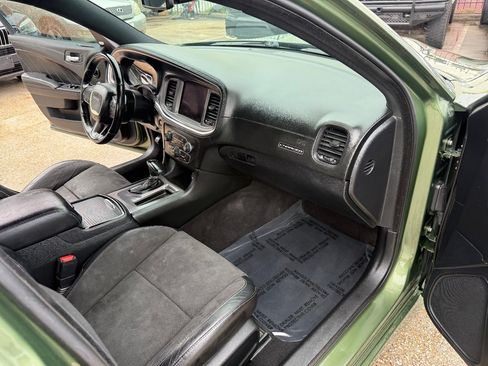 Used 2020 Dodge Charger GT w/ Plus Group RWD image 13