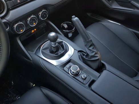 New 2026 MAZDA MX-5 Miata Grand Touring w/ Appearance Package RWD image 24
