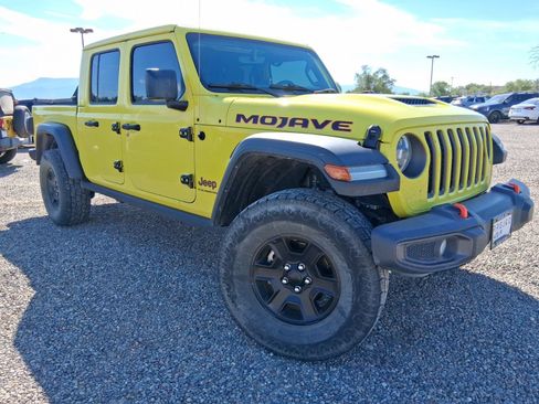 Used 2023 Jeep Gladiator Mojave w/ LED Lighting Group AWD/4WD image 4