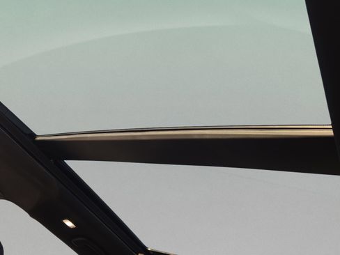 Used 2025 Honda Pilot TrailSport image 20