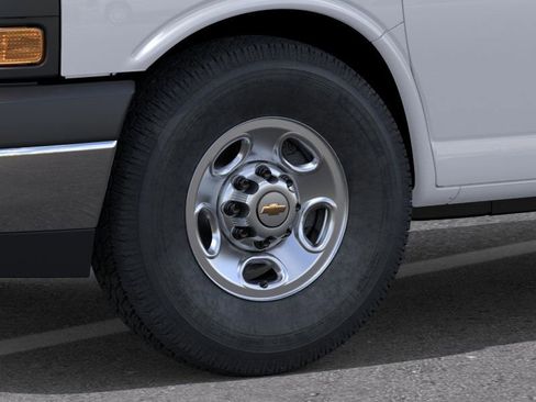 New 2025 Chevrolet Express 2500 w/ Driver Convenience Package image 33