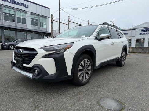 Certified 2024 Subaru Outback Touring XT image 4