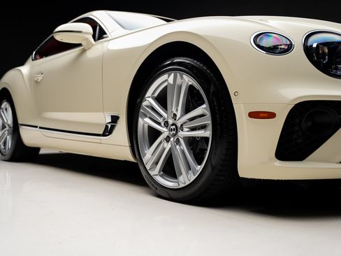 Used 2023 Bentley Continental GT Azure AWD/4WD image 77