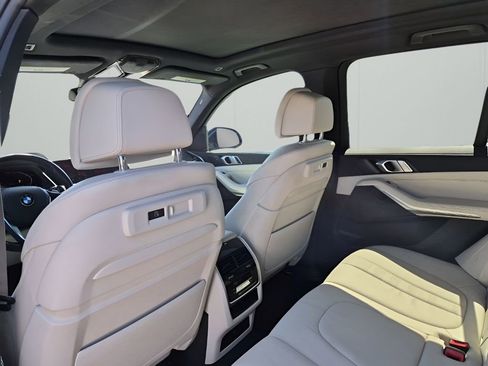 Used 2020 BMW X5 sDrive40i w/ Premium Package image 18