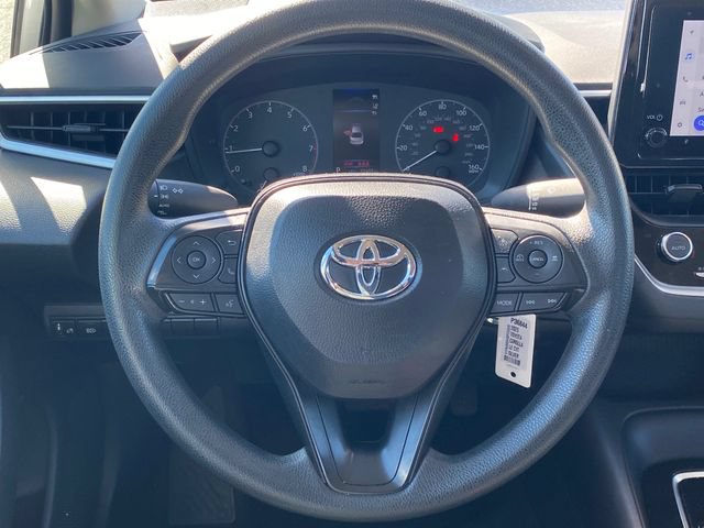 Used 2025 Toyota Corolla LE FWD image 8