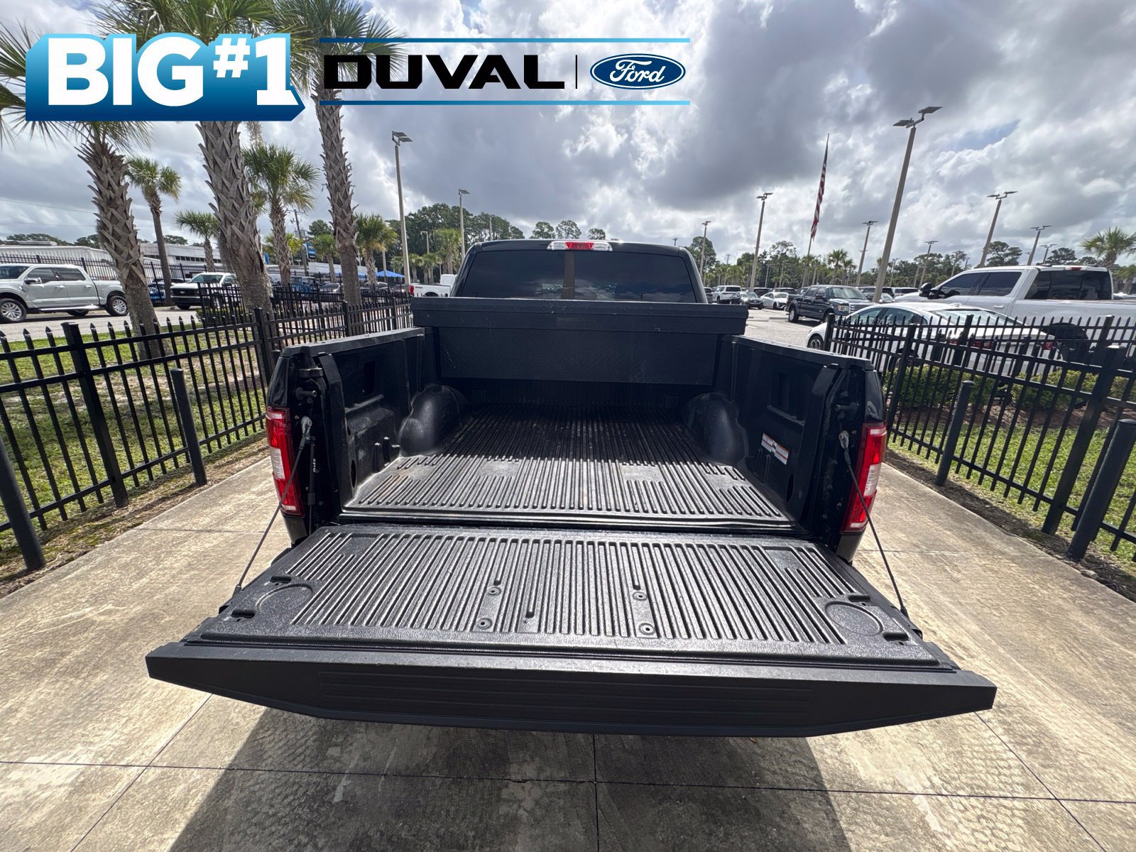 Used 2020 Ford F150 XLT RWD image 7