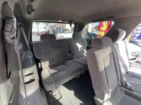 Used 2007 Toyota Sequoia SR5 image 35