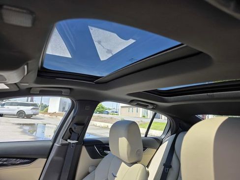 Used 2026 Cadillac CT5 Premium Luxury RWD image 9