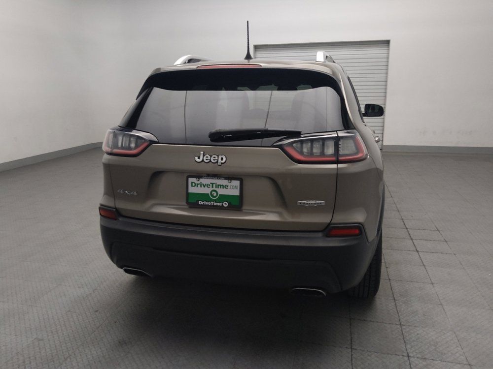 Used 2019 Jeep Cherokee Latitude Plus AWD/4WD image 7