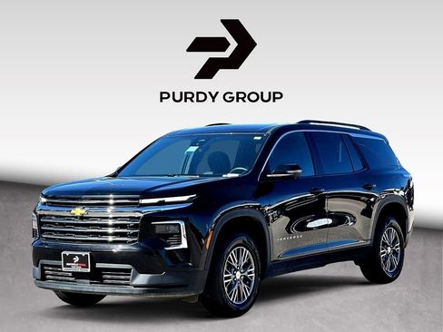 Used 2024 Chevrolet Traverse LT image 4