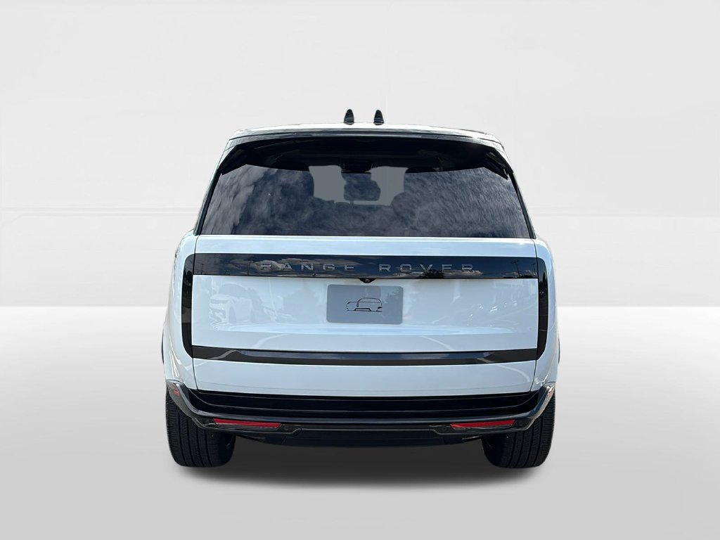 Used 2025 Land Rover Range Rover SE AWD/4WD image 6