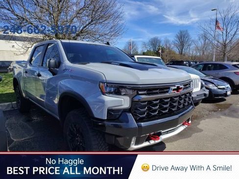 Used 2024 Chevrolet Silverado 1500 ZR2 w/ Technology Package image 5