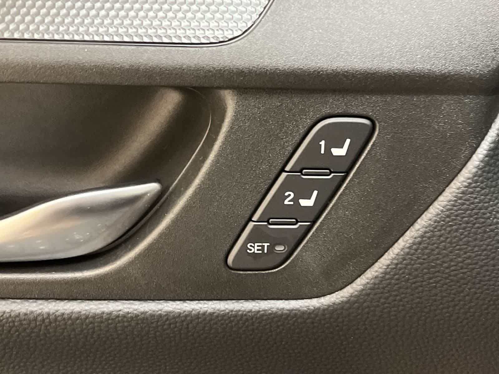 Certified 2025 Honda CR-V Sport-L image 17