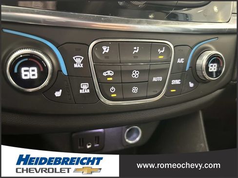 Used 2023 Chevrolet Traverse LT w/ LPO, Floor Liner Package AWD/4WD image 23