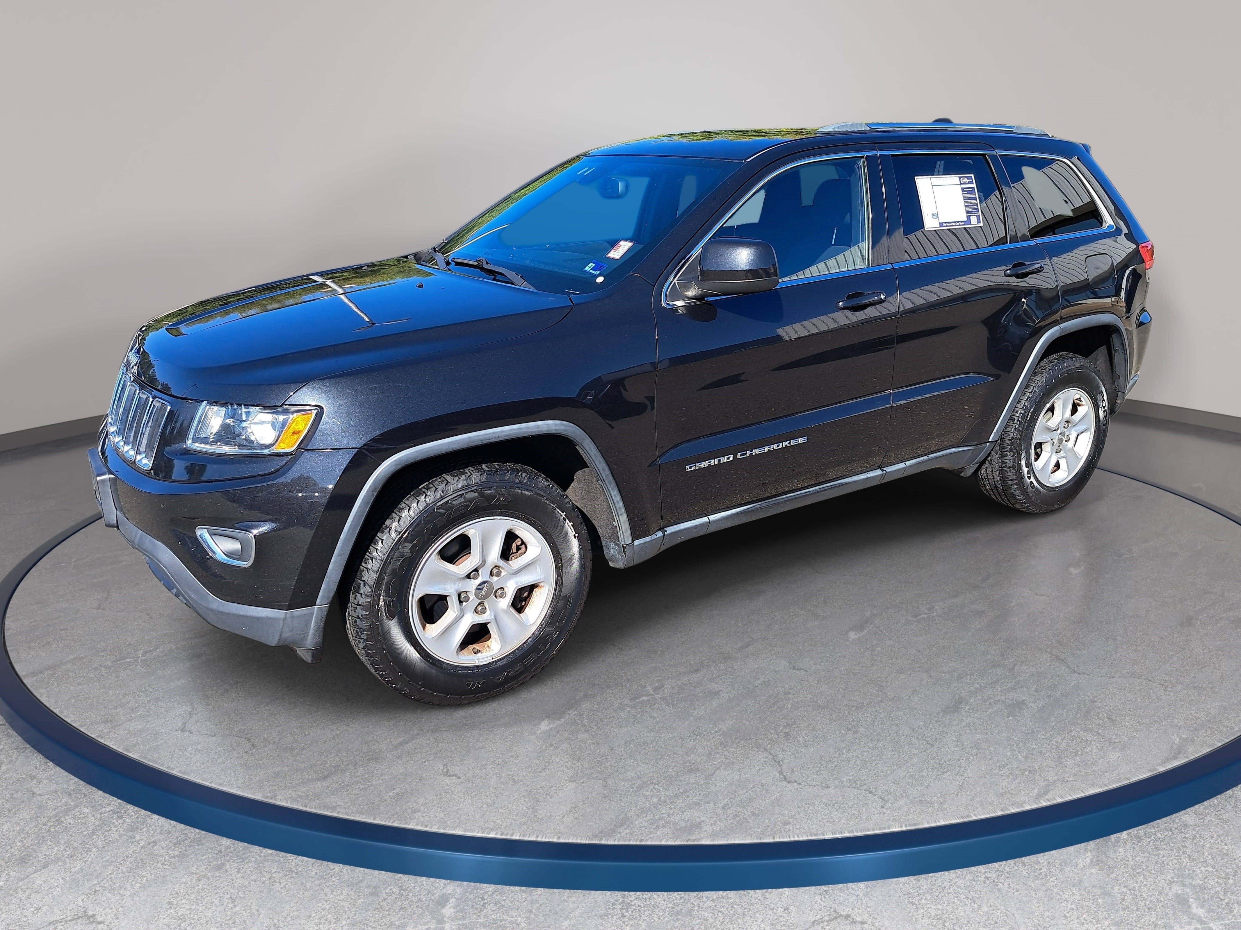 Used 2014 Jeep Grand Cherokee Laredo w/ Quick Order Package 23E AWD/4WD image 1