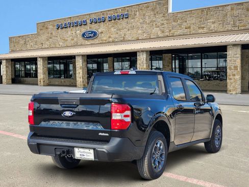 New 2025 Ford Maverick XLT image 5