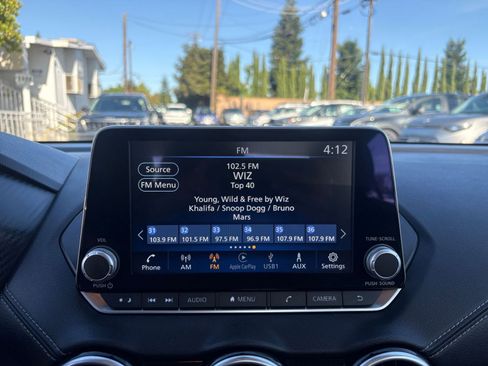 Used 2025 Nissan Sentra SV FWD image 20