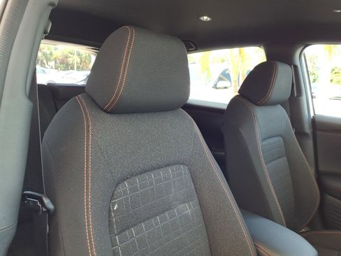 Used 2025 Honda HR-V Sport image 11
