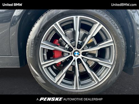 Used 2023 BMW X6 xDrive40i w/ M Sport Package AWD/4WD image 26