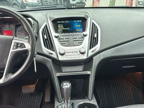 Used 2017 GMC Terrain SLT w/ Open Road Package FWD image 6