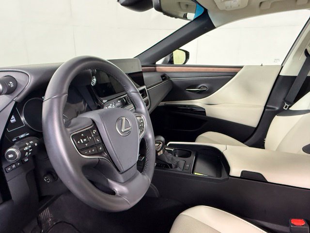 Used 2025 Lexus ES 350 w/ Premium Package FWD image 7