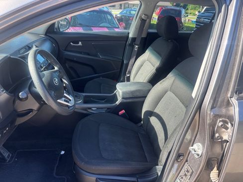 Used 2013 Kia Sportage LX w/ Convenience Pkg FWD image 11
