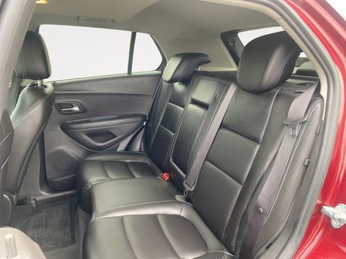 Used 2016 Chevrolet Trax LTZ image 13