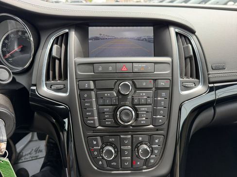 Used 2016 Buick Cascada Premium image 29