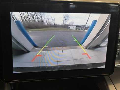 Used 2023 Ford Explorer XLT w/ Equipment Group 202A image 43